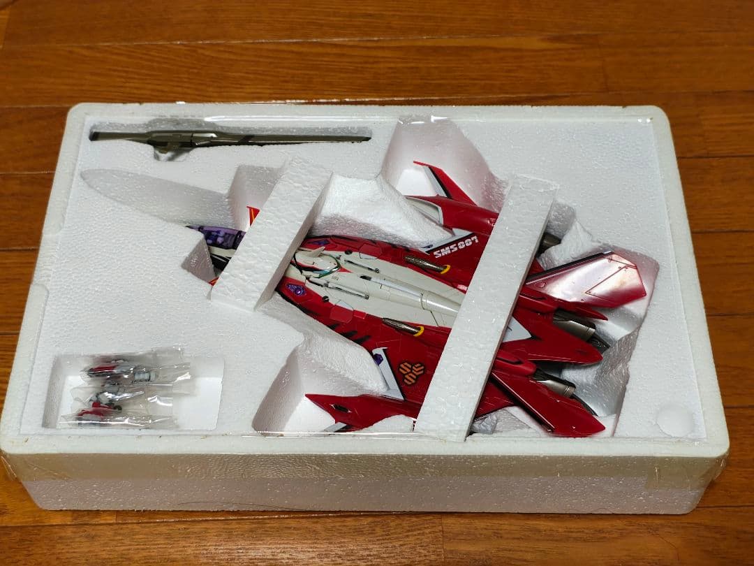 カ*v様 YF-29 デュランダルバルキリー 超合金　マクロスF マクロスフロン