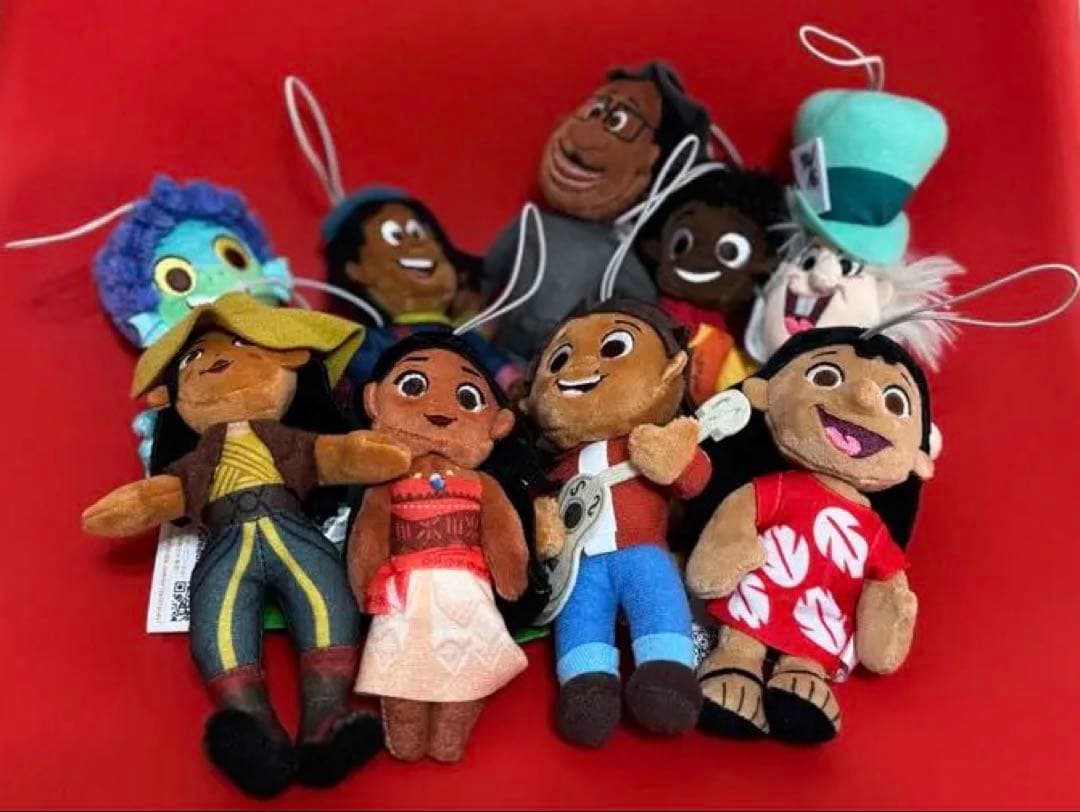 お値下げ中激レア100体セットディズニー100th セレブレーションマスコット！