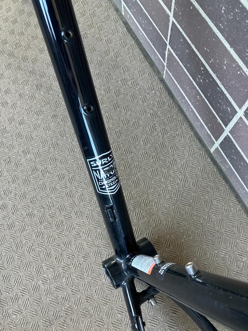 【直接取引限定】SURLY Midnight Special　黒　50サイズ