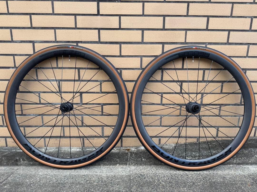 ボントレガー　Aeolus Elite 35 TLR カーボンホイール　ディスク