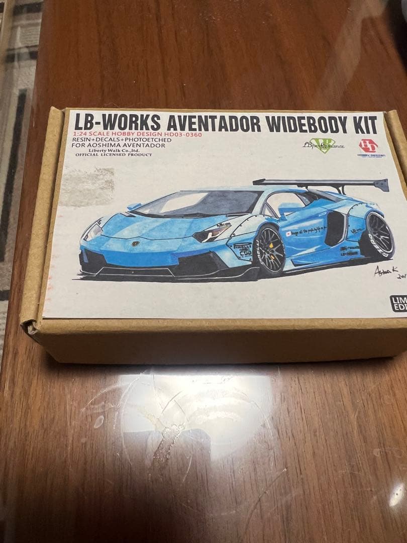 LB ランボルギーニ アヴェンタドール LP700 ワイドボディトランスキット