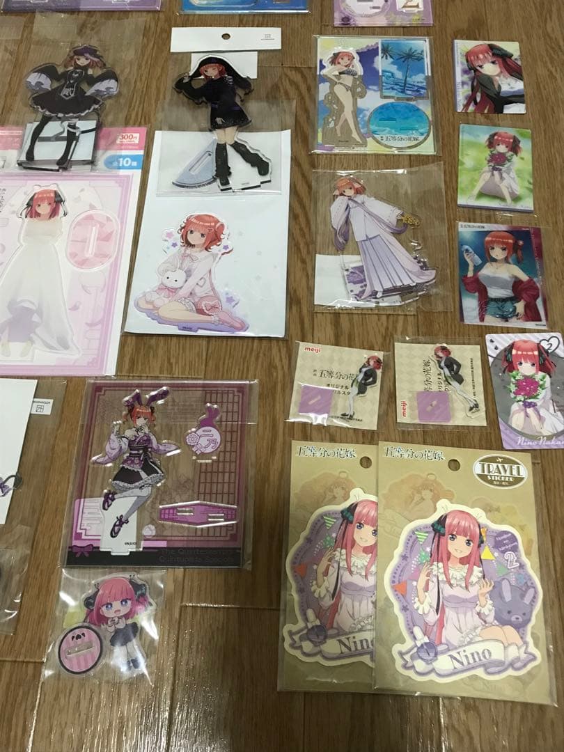 中野二乃アクリルスタンド類　まとめ売り！