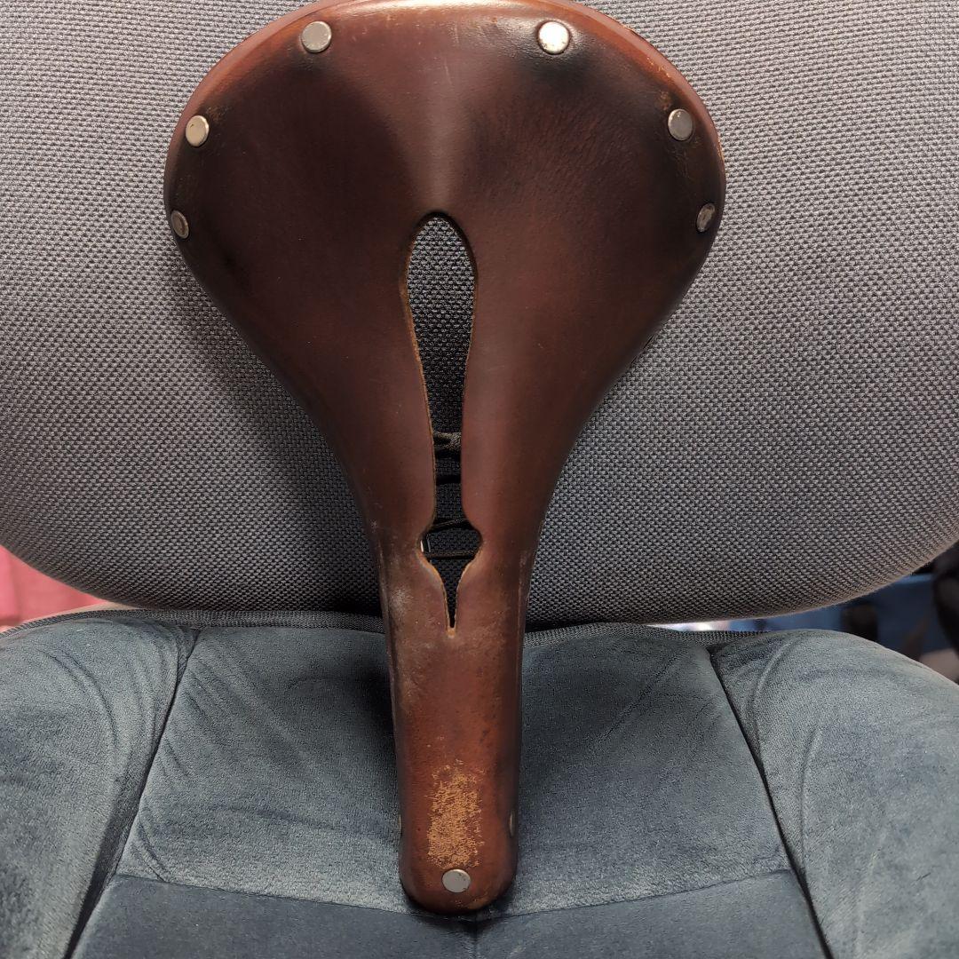 BROOKSのサドル B17