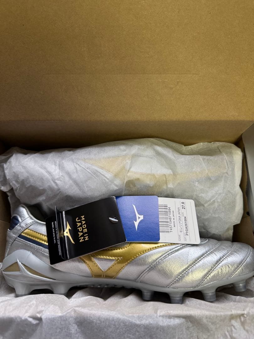 Mizuno Morelia DNA 限定足即完売モデル