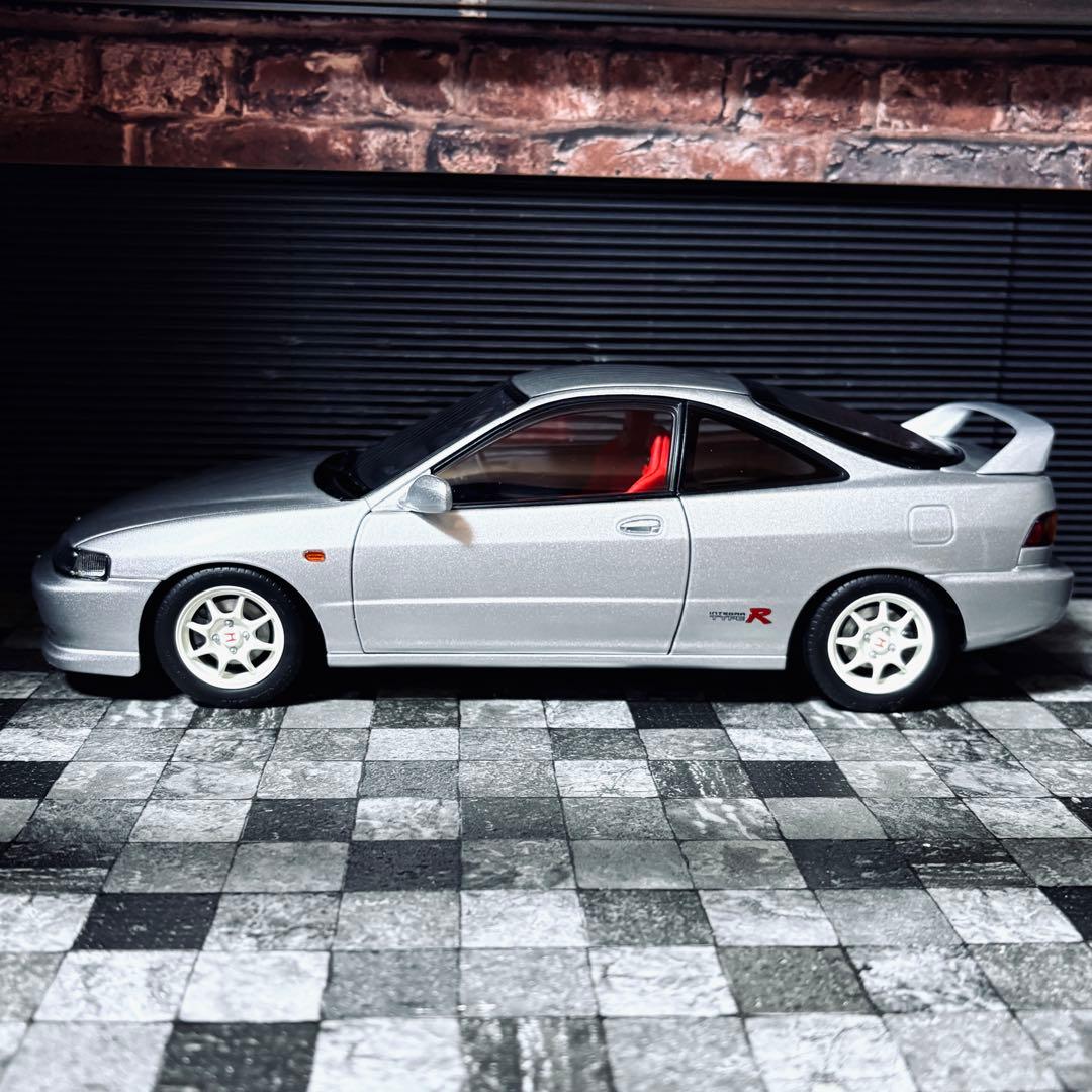 1/18 モーターヘリックス ホンダ インテグラ タイプR DC2 前期型