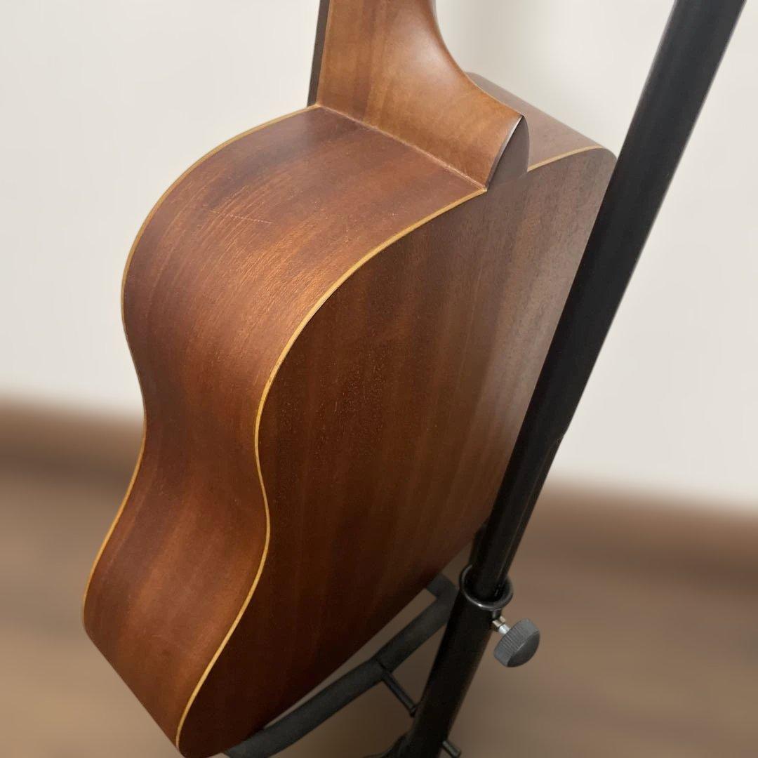 美品【初心者モデル】アコースティックギター &スタンド&ケース3点セット