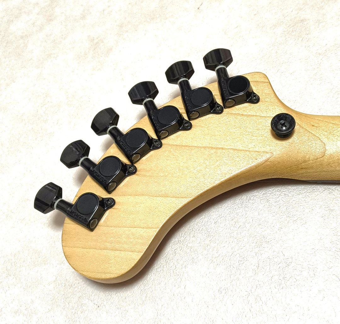 【超美品】ZO-3 芸達者 メタリックレッド アンプ内蔵ミニギター ケース付