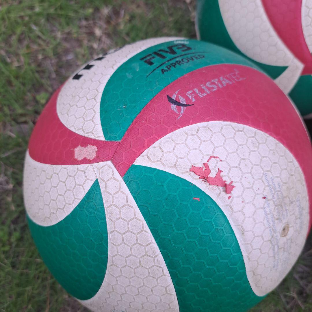 【中古】バレーボール5号球11個/ボールカゴ付き、空気入れ(手動式)付