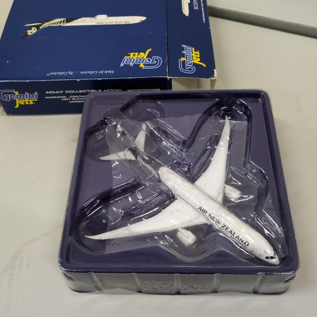 Ｍ08/02a0717☆Gemini lets boeing 787-9