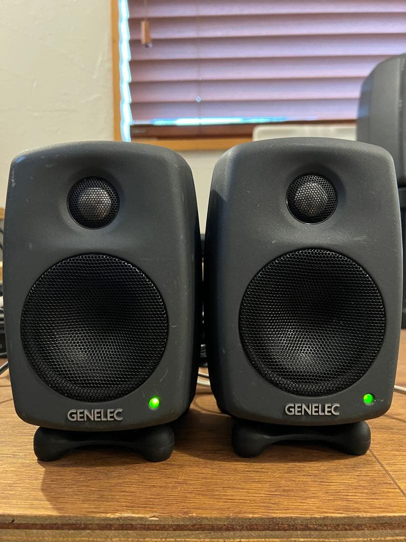 GENELEC 6010A スタジオモニタースピーカー ペア