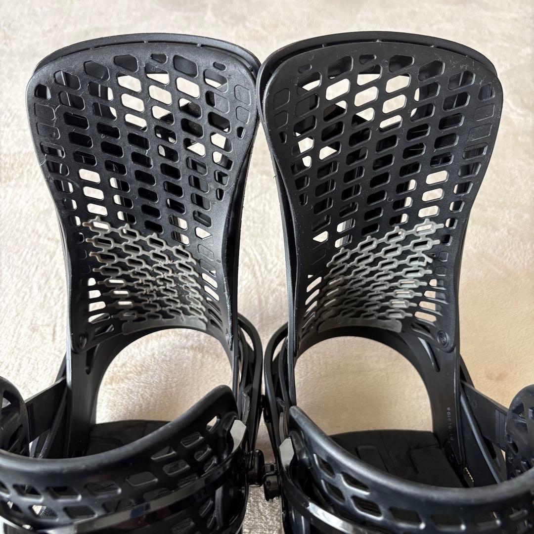 林さんへ　Burton バートン ビンディングGenesis REFREX M