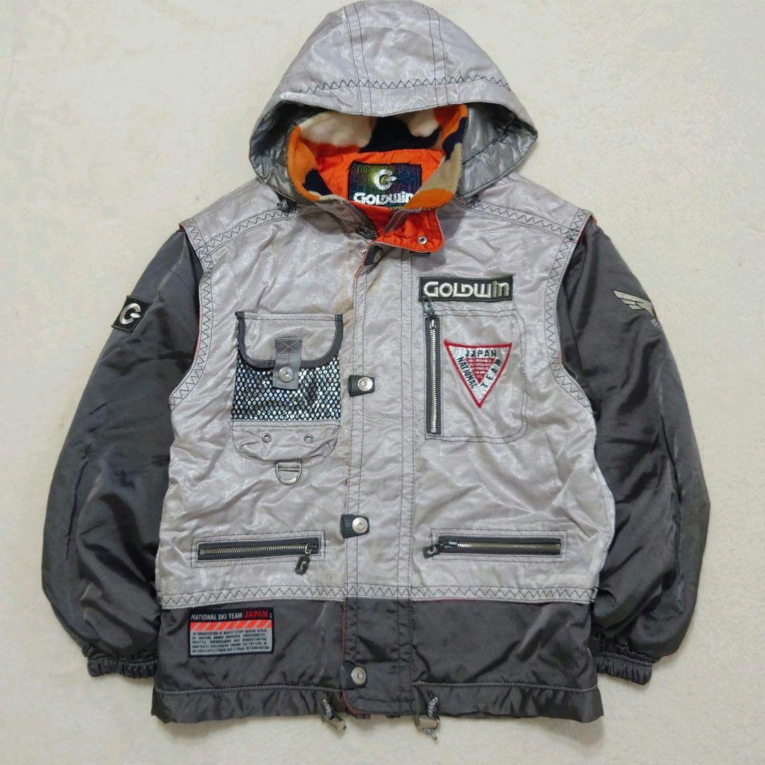 ゴールドウイン スキーウェア 上下セット　シルバー/グレー　160