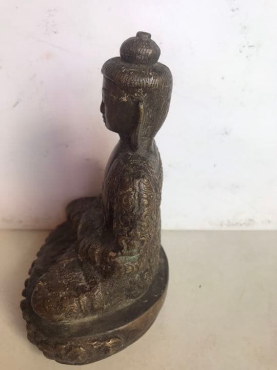 中国古董，古銅釋迦牟尼坐像，高11.5cm，重1100克，仏教美術