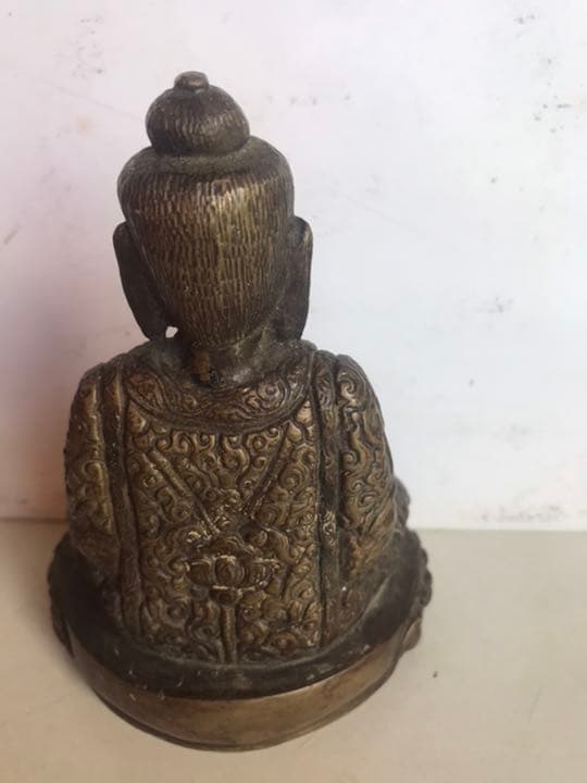 中国古董，古銅釋迦牟尼坐像，高11.5cm，重1100克，仏教美術