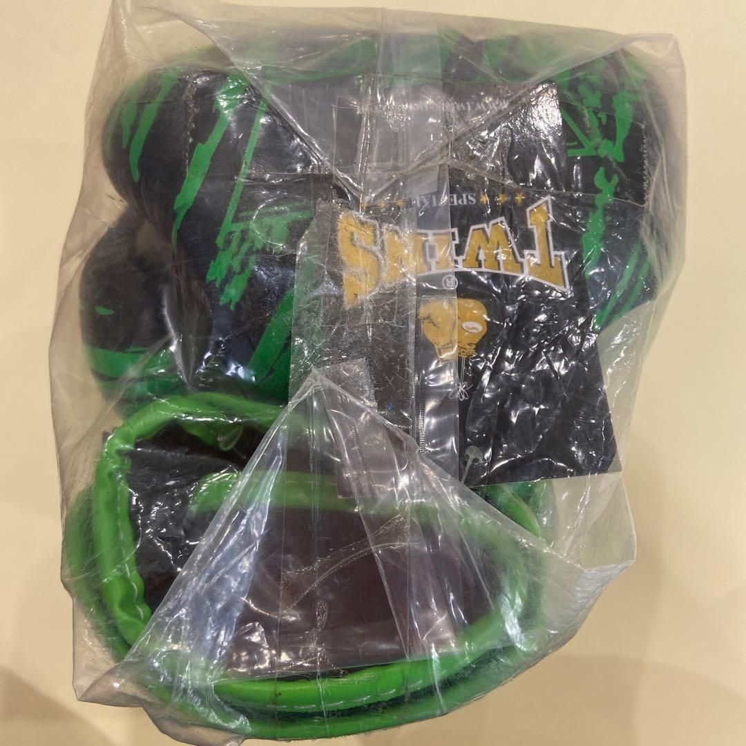 twinsグローブ　fairtex YOKKAO ウイニング windy