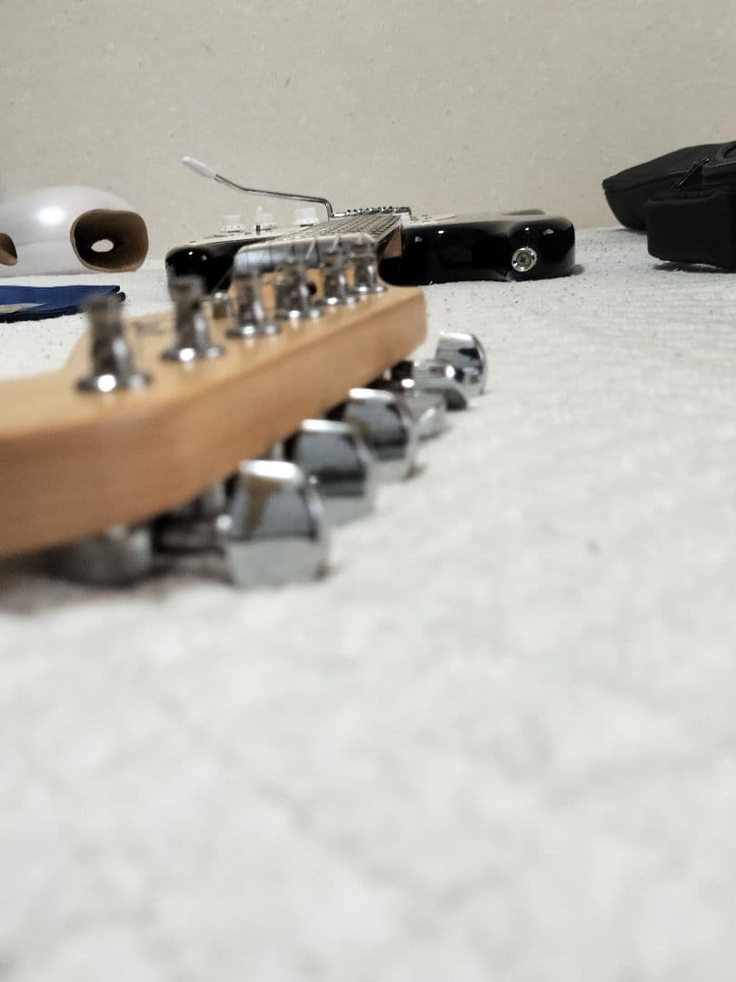 Squier by Fender スクワイヤー ストラト ケースオマケ多数付