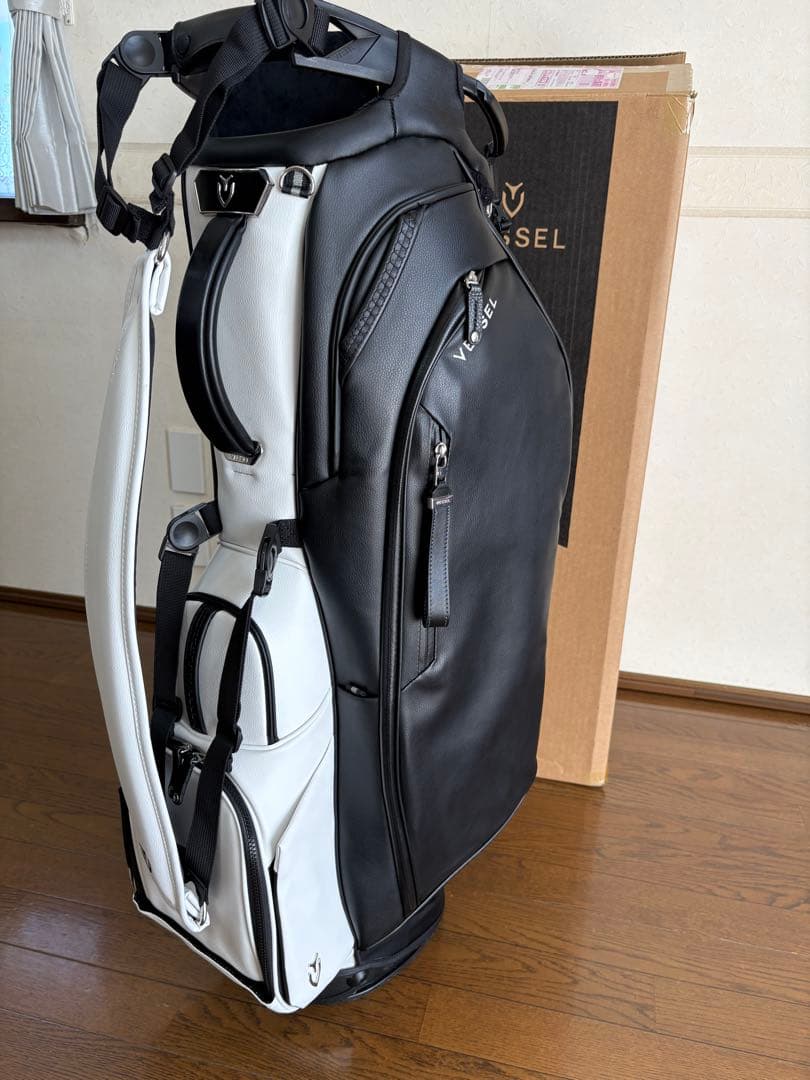 新品未使用 訳あり VESSEL 5.0 Pro 9.5正規品 tuxedo