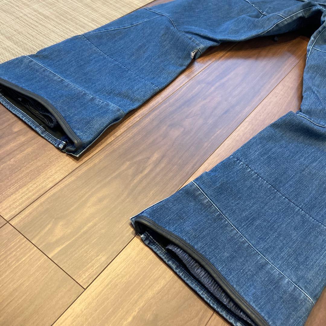 新品 未使用品 VOLCOM BOARD スノーボード ウェア