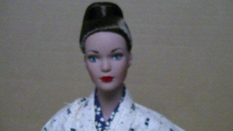 その他 Tonnr 2001 Expo East Cover Girl LE100