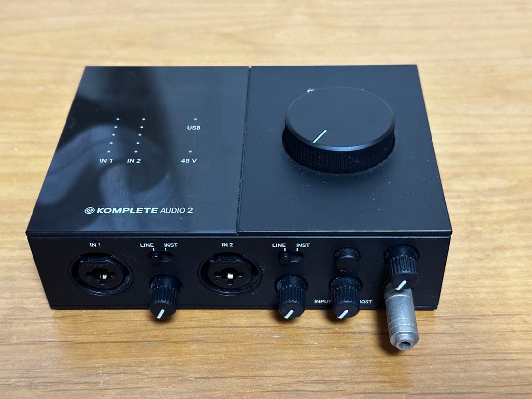 オーディオインターフェース KOMPLETE AUDIO 2 (おまけつき)