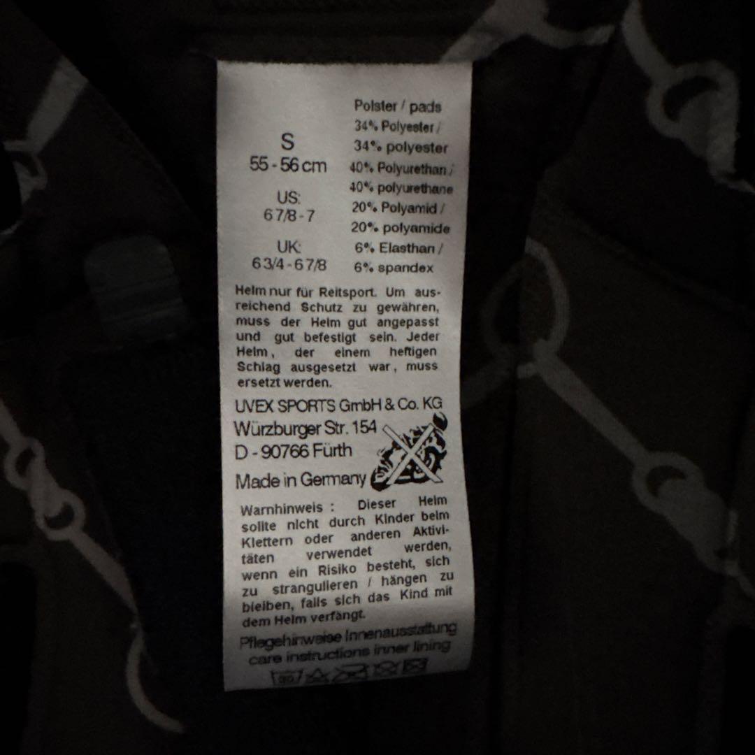 uvex マットブラック ヘルメット　乗馬