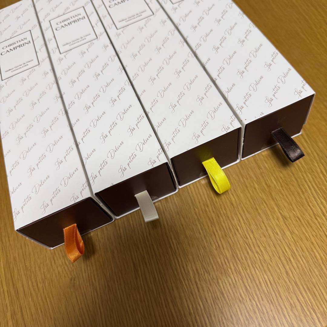 クリスチャンカンプリニ 4種セット