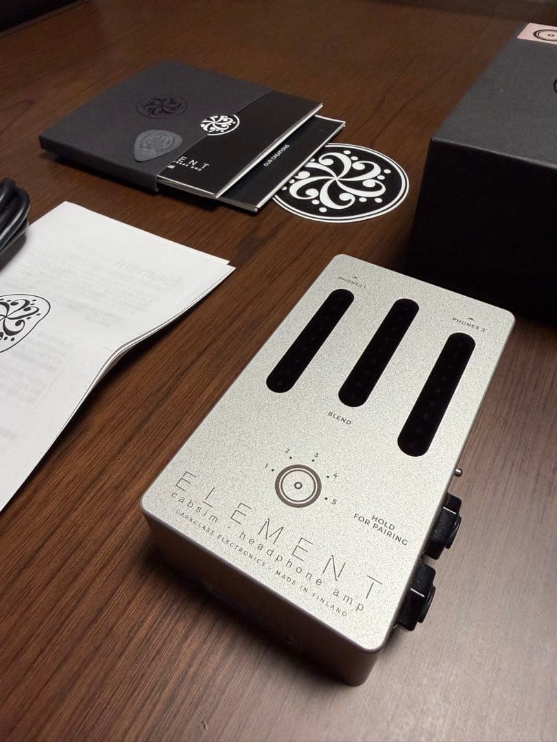 Darkglass Electronics ELEMENT ヘッドフォンアンプ