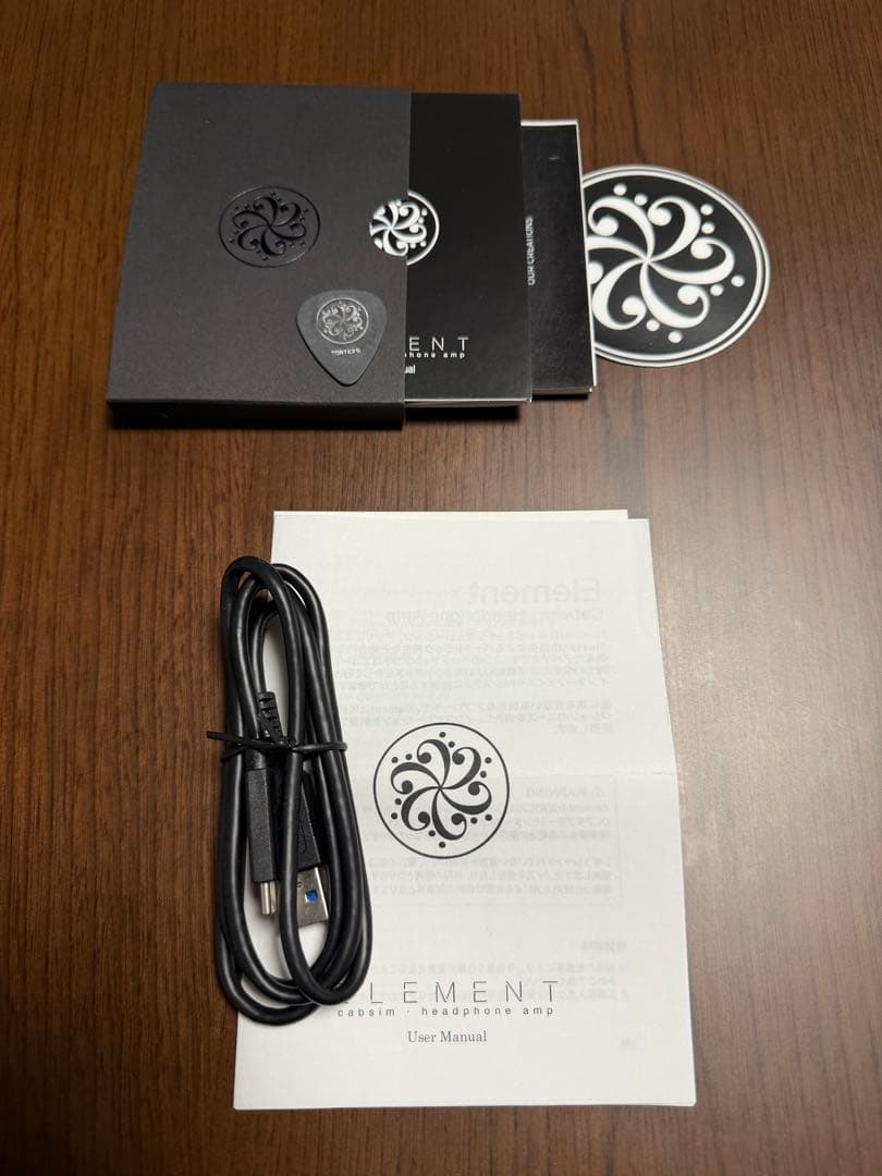 Darkglass Electronics ELEMENT ヘッドフォンアンプ