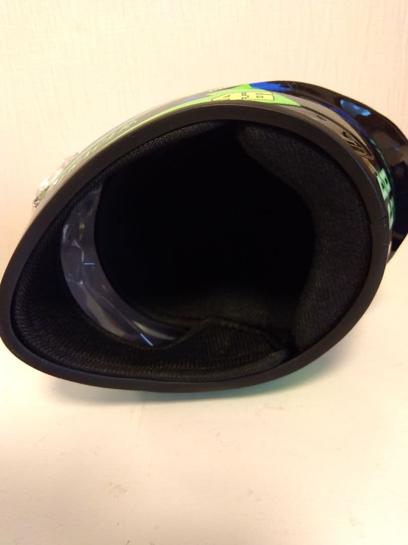 ♦︎王一博ぬいぐるみ➕バイク➕ヘルメット➕レーススーツ 20cm おまけ