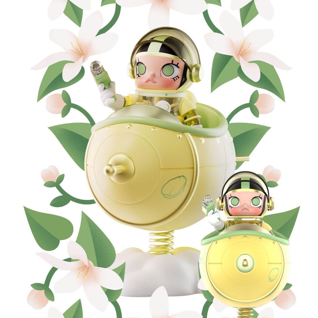 フィリピン限定‼️Space Molly Blooming フィギュア