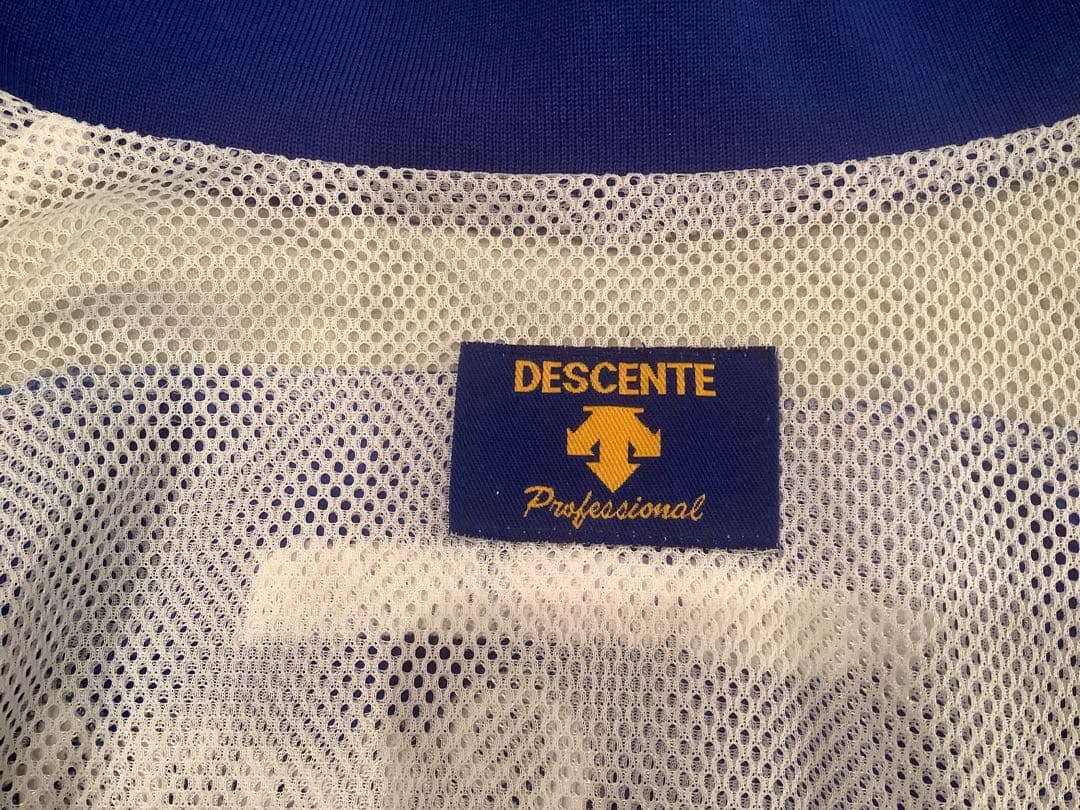 横浜ベイスターズ　スタッフ　ウエア　デサント　スタジアムジャンパー