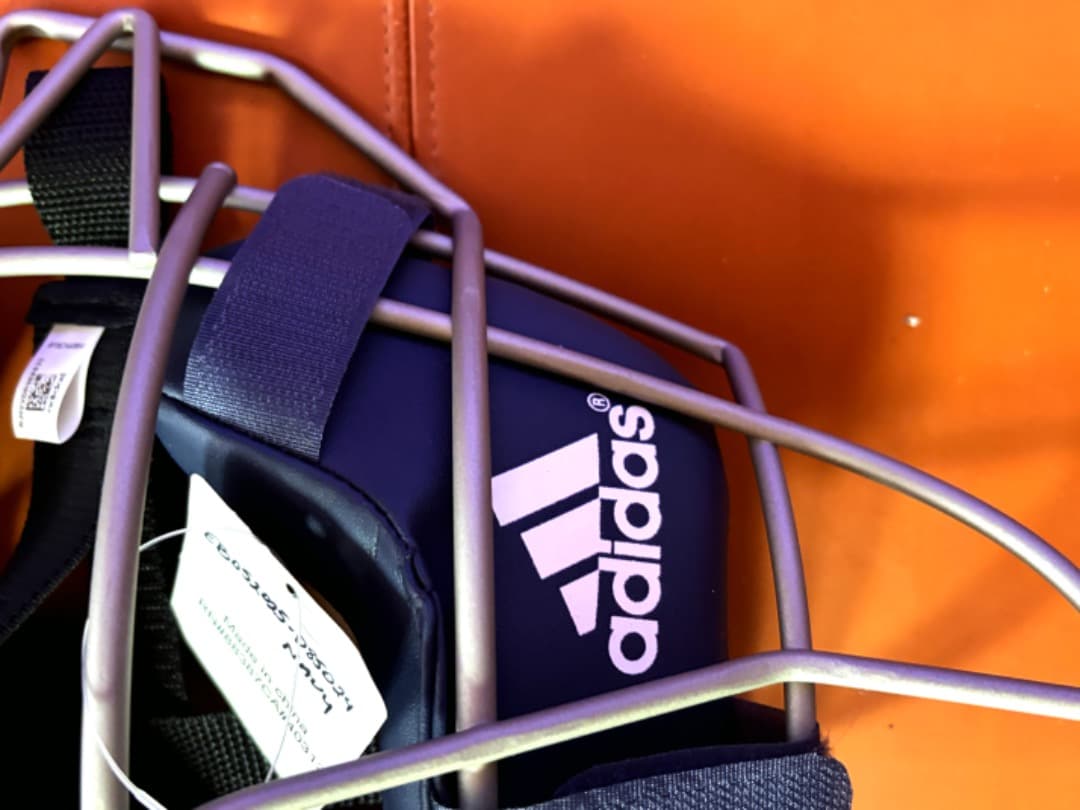 新品USA限定発売最高級☆adidasProキャッチャープロテクター＋レガース紺