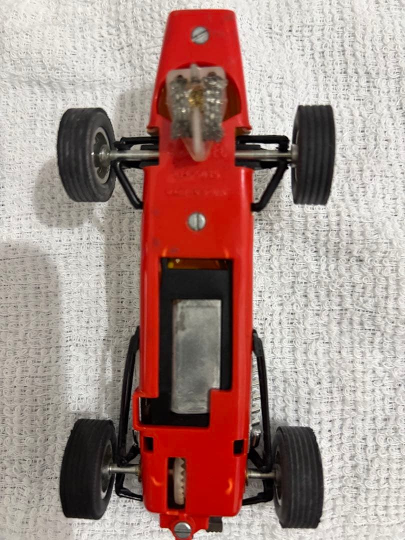 スロットカー　REPROTEC葉巻型F1 リカラー・リペイント