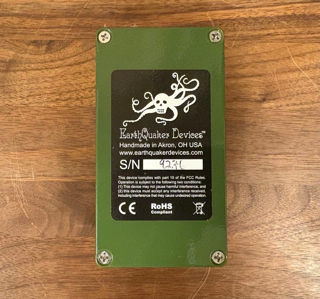 ギター EarthQuaker Devices / Hoof Army green