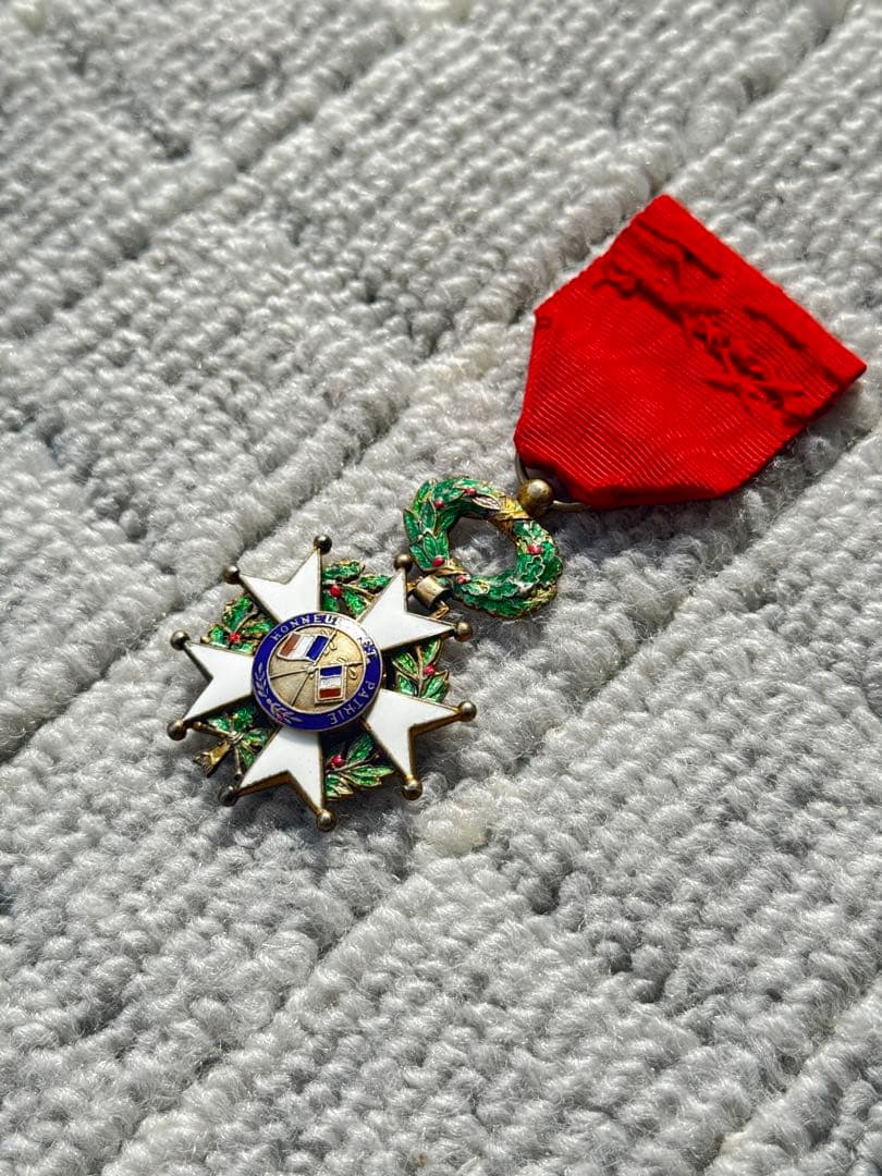 フランス レジオンドヌール勲章 950銀製　銀マーク　現状品　勲章 徽章 記念章