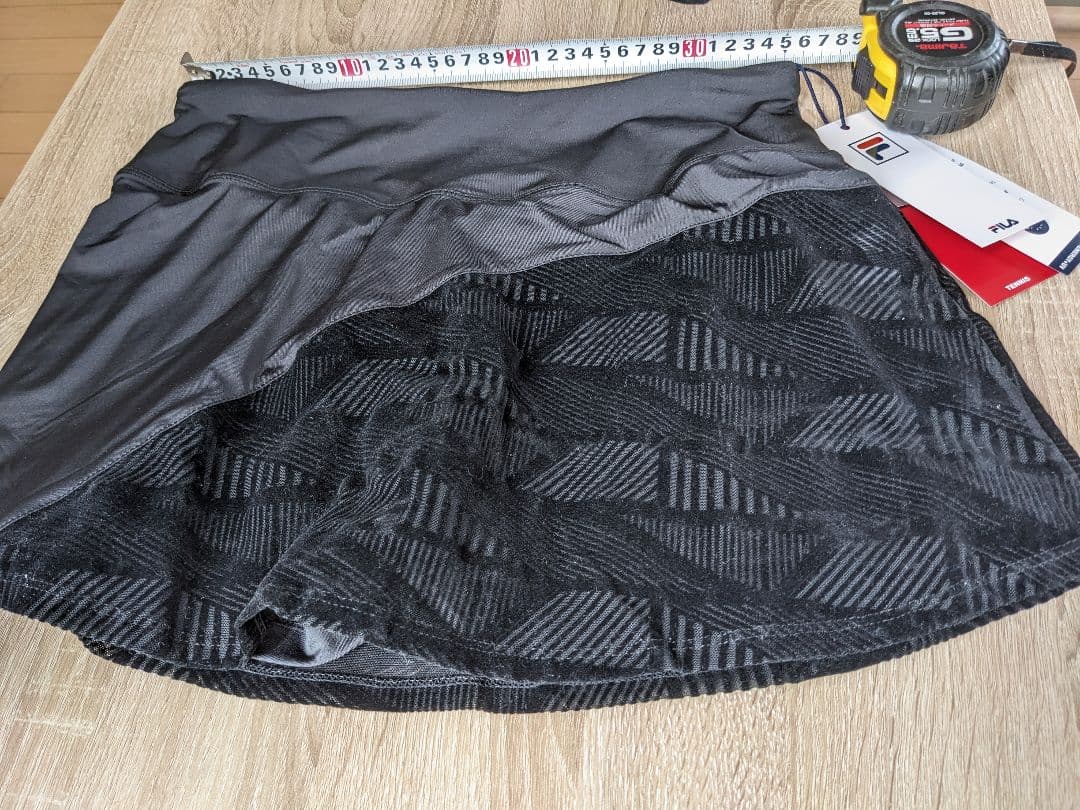 フィラ　FILA　テニスＭ〜Ｌサイズ　トップス　スコートセットで