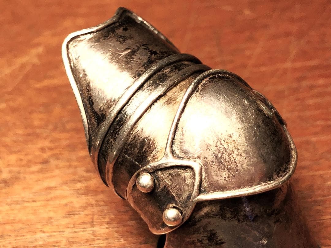 【 ナックルリング 】　中世～近世　シルバー925