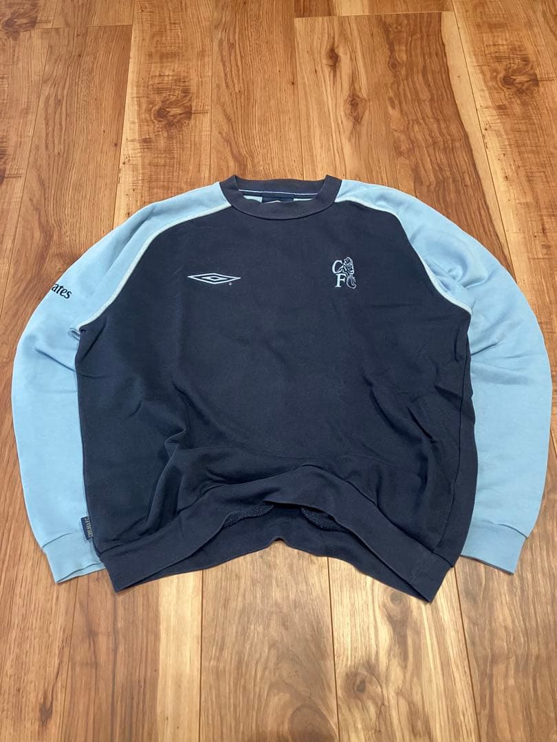 チェルシーFC UMBRO スウェット 古着 青 黒 刺繍