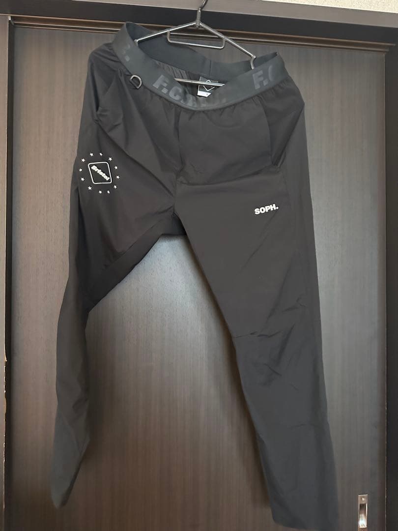 ブリストルズボン　シャカシャカ