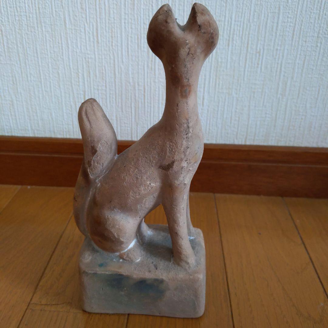 陶器 お稲荷様の彫刻 約15cm