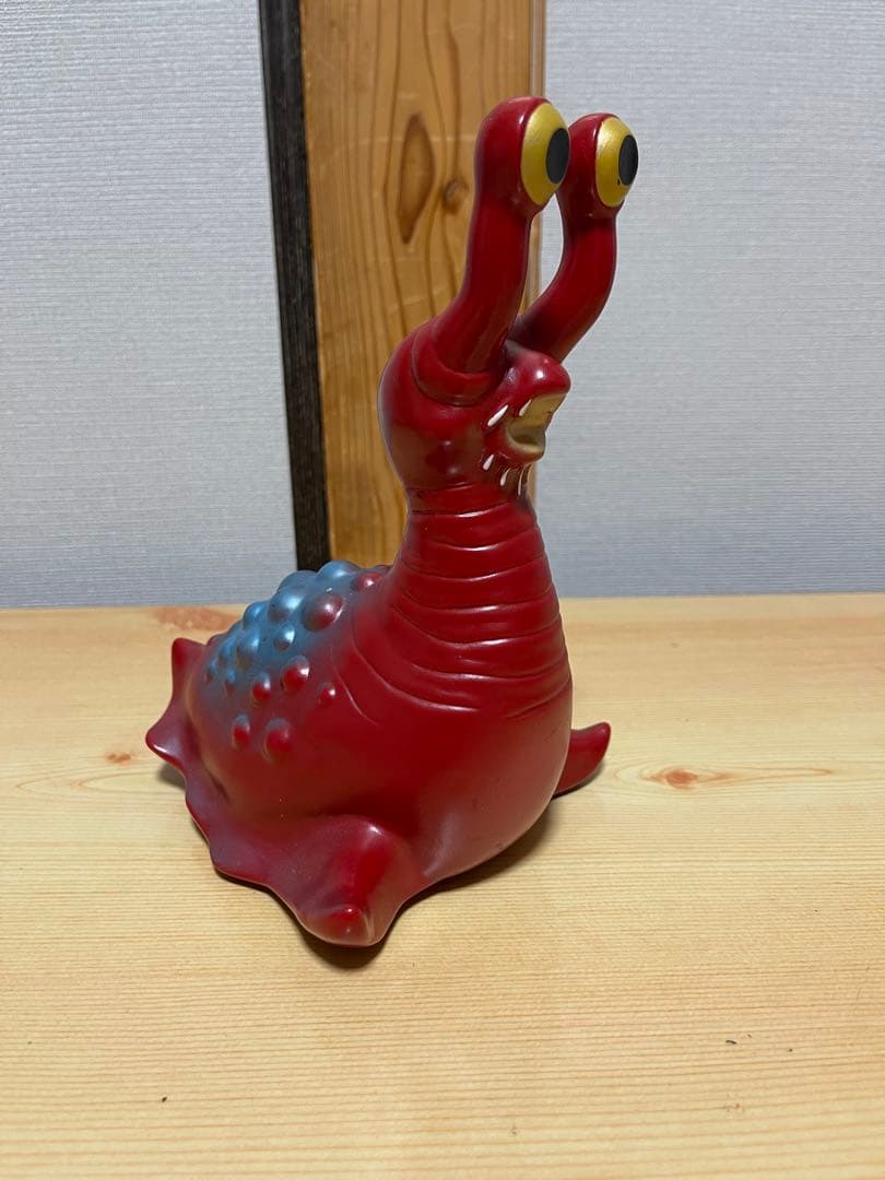 ビリケン商会　ナメゴン　怪獣　ウルトラQ ソフビ