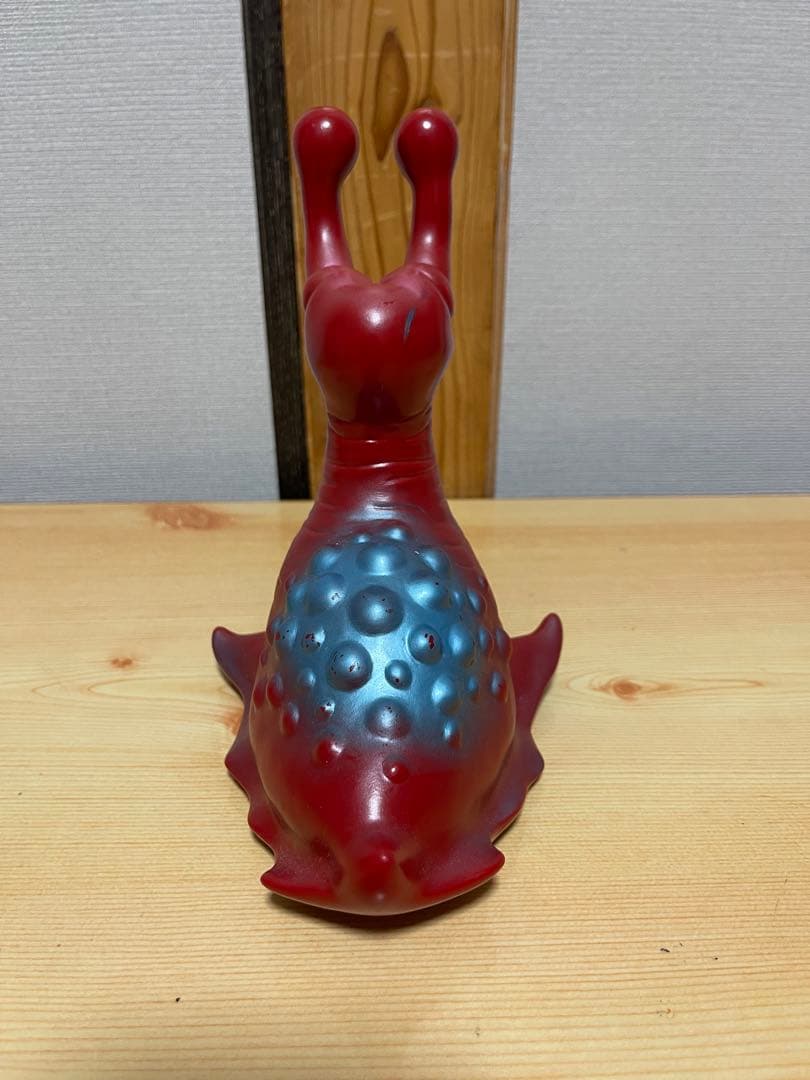 ビリケン商会　ナメゴン　怪獣　ウルトラQ ソフビ