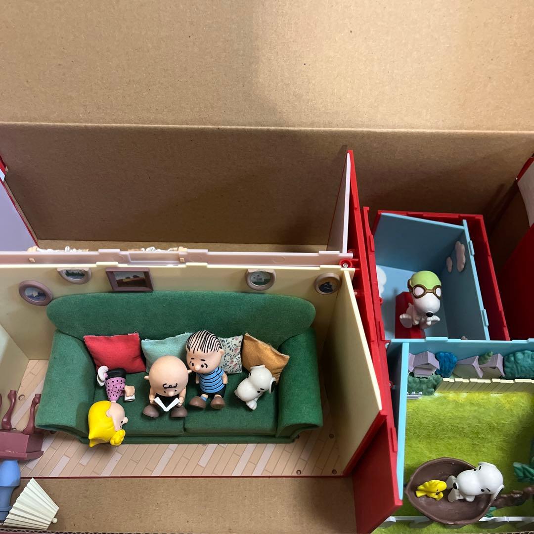 SNOOPY ディアゴスティーニ　【開封済み】1〜17巻【未開封】18~100巻