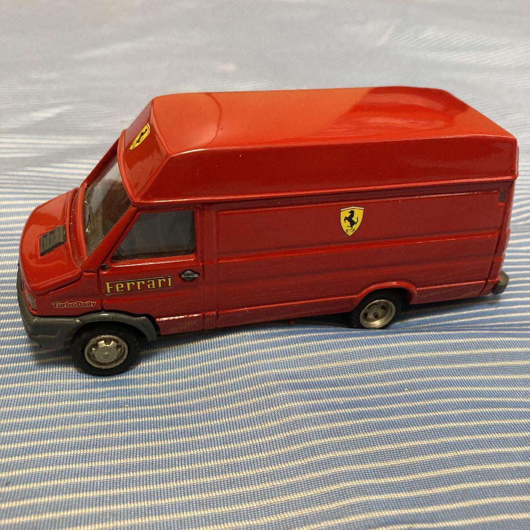 フェラーリ❗️ヴァンタイプ(13センチ)イタリア製ミニカー