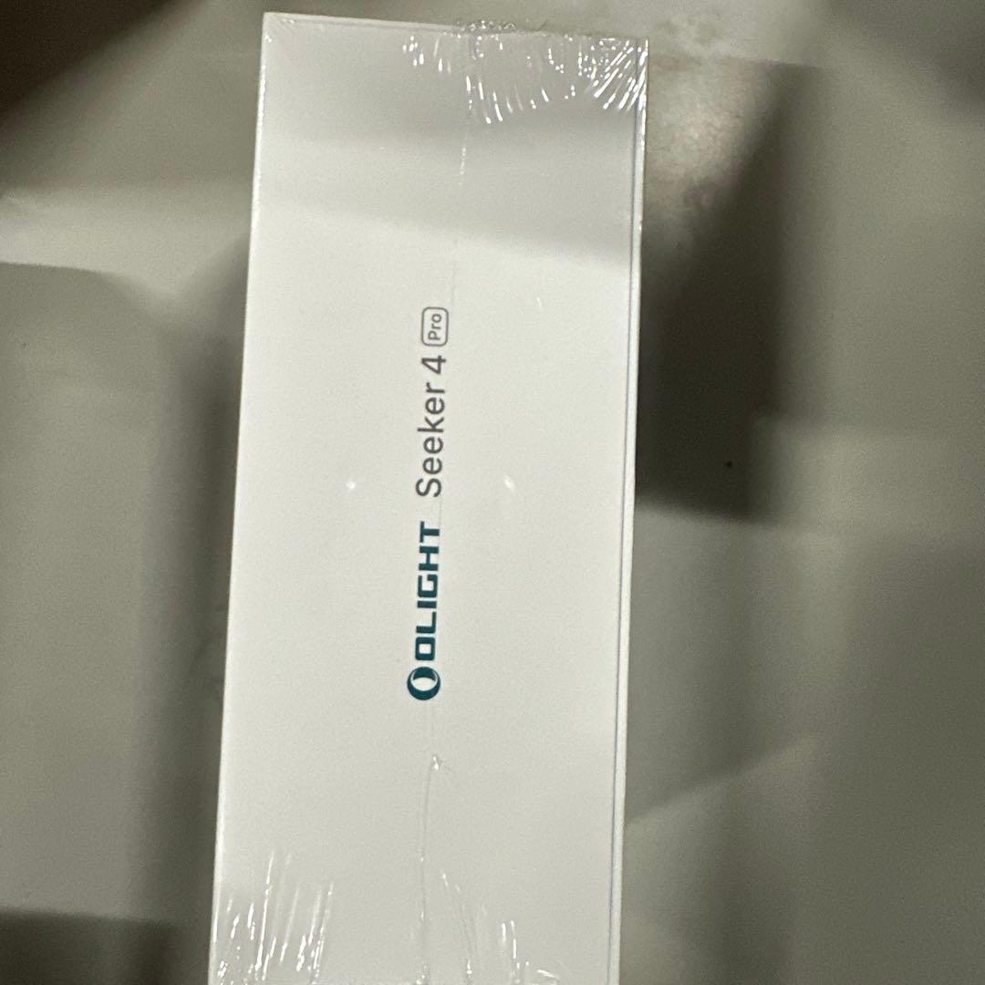 OLIGHT Seeker 4 Pro LEDライト