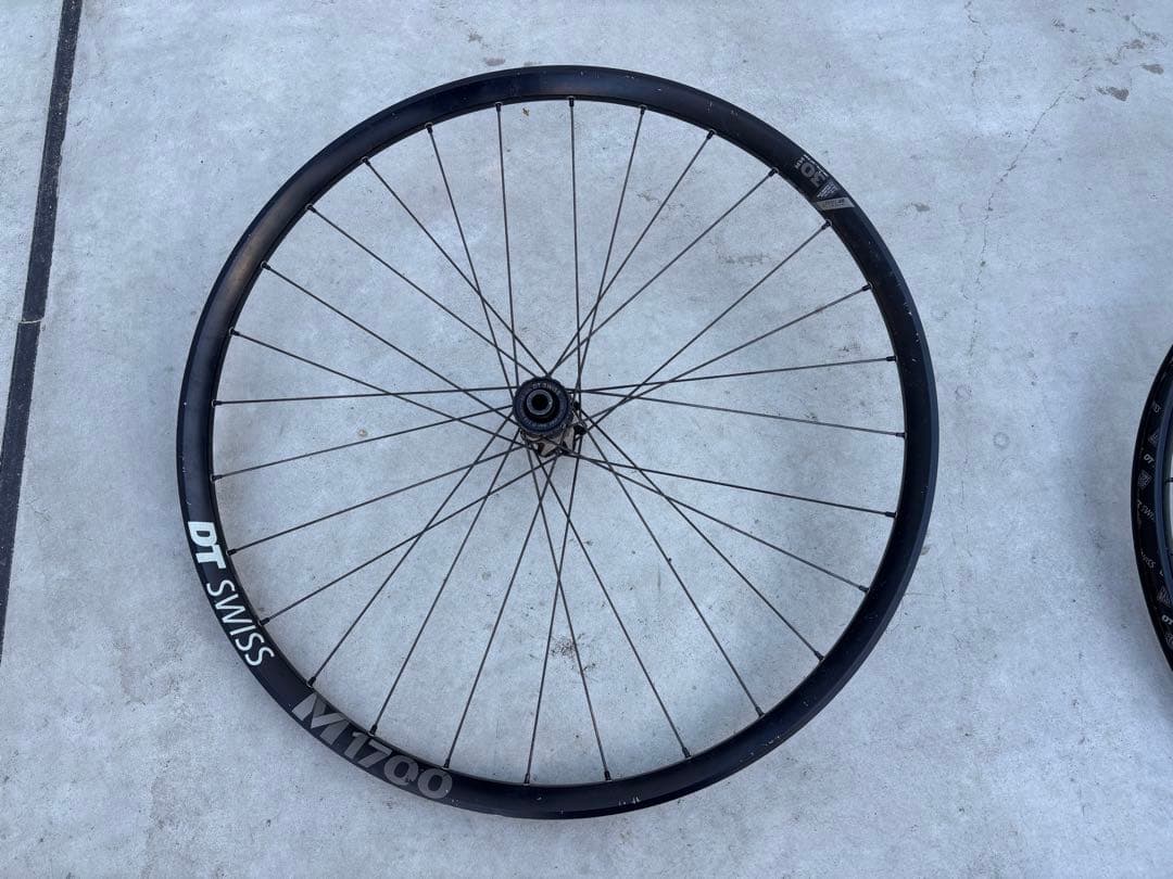 DTswiss M1700 27.5 ホイールセット ストレートプル