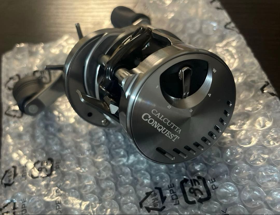 【新品未使用】 シマノ 20 カルカッタ コンクエスト DC 100 RIGHT