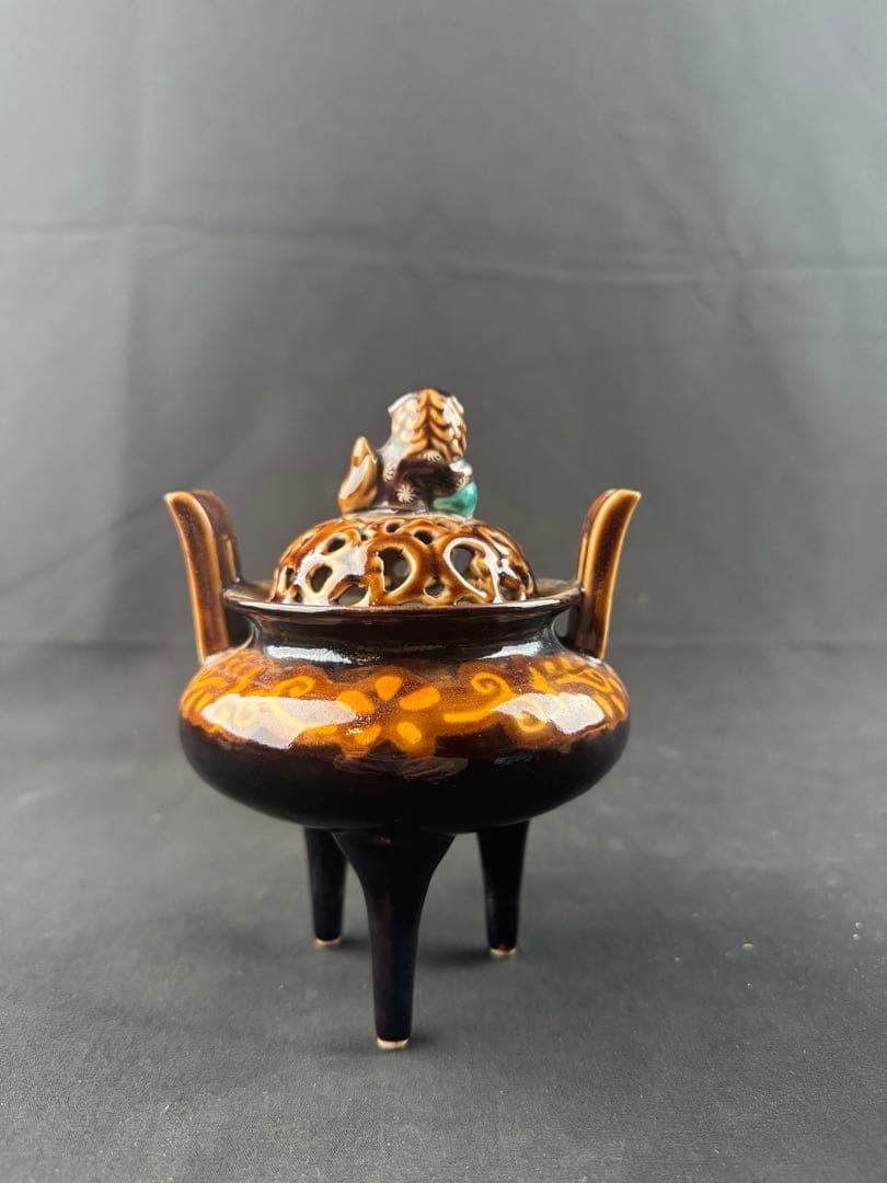 三ツ井為吉作 深厚釉香炉 九谷焼 火焔文皇玉獅子 高足三足 本物保証