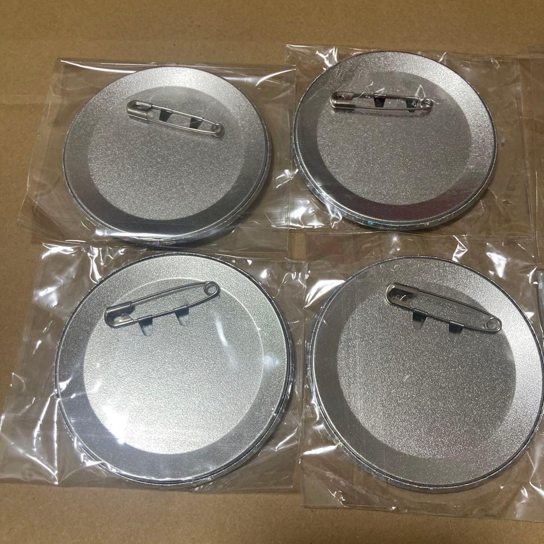 東京リベンジャーズ　場地圭介　ホログラム　缶バッジ　横顔　横向　プライズ　セット