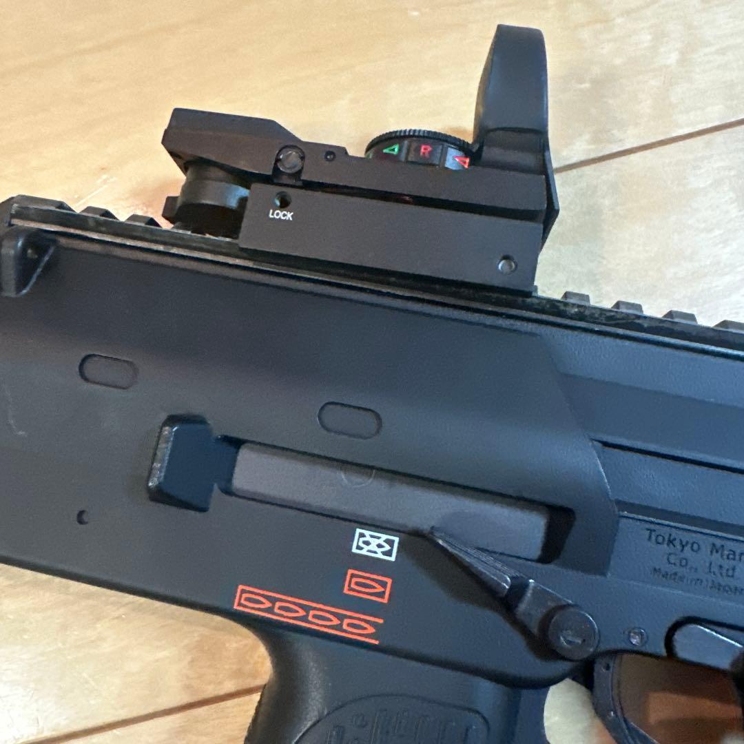 東京マルイ　MP7A1 電動ガン 専用サイレンサー付き　18歳以上　動作OK